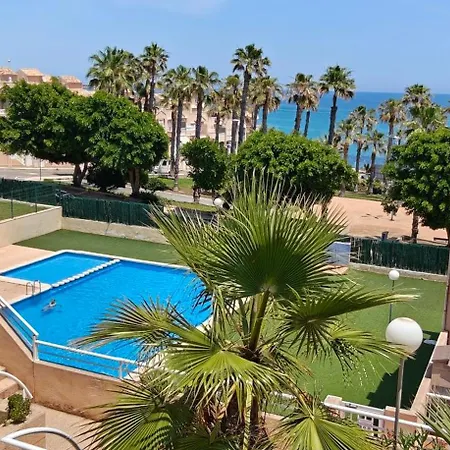 Апартаменти Leandros Sea View Торрев'єха