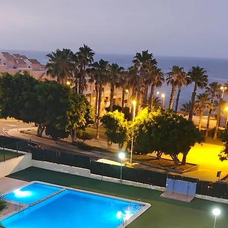 Leandros Sea View Апартаменти