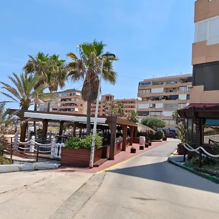 Leandros Sea View Апартаменти *